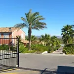 Prázdninový dům Green Escape Roquebrune ,Maison Au Coeur Du Golf 18 Trous *