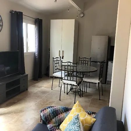 度假居 Green Escape Roquebrune ,Maison Au Coeur Du Golf 18 Trous 罗克布伦河畔阿尔让