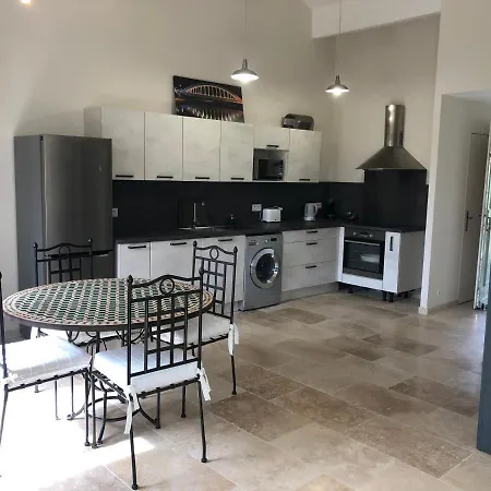 度假居 Green Escape Roquebrune ,Maison Au Coeur Du Golf 18 Trous 罗克布伦河畔阿尔让